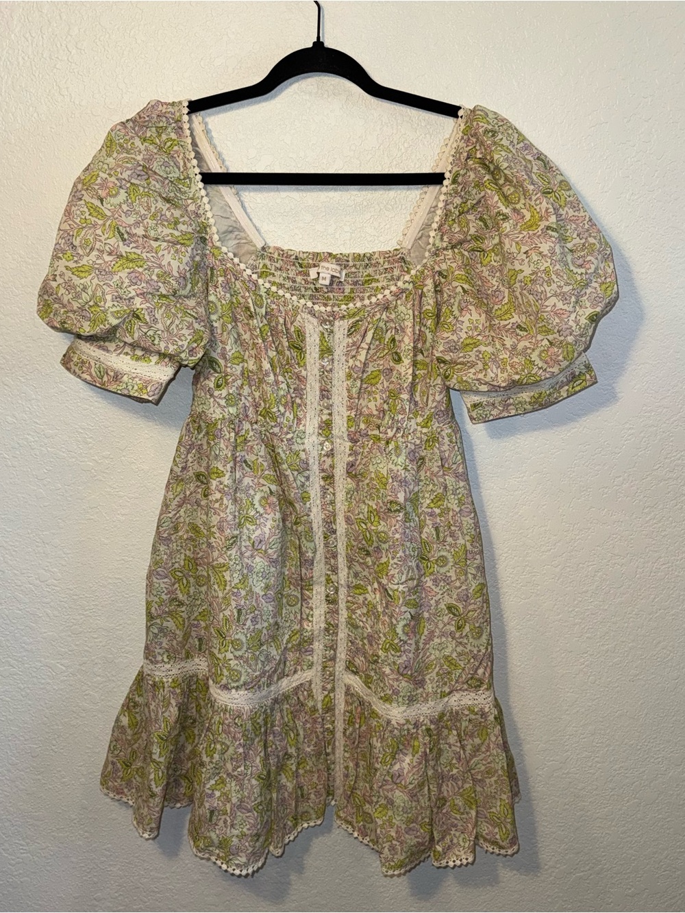 Love the Label Green Pink Floral Puff Sleeve Smocked Lace Mini Babydoll Dress M